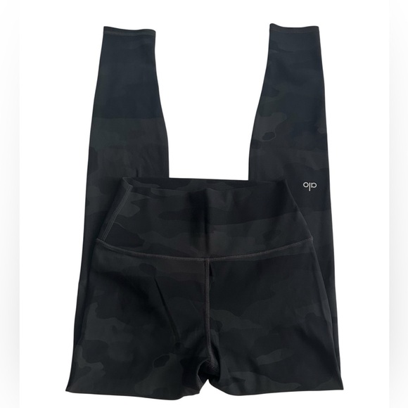 ALO Yoga High-Waisted Vapor Legging 28” - Black Camo SMALL - Picture 6 of 6